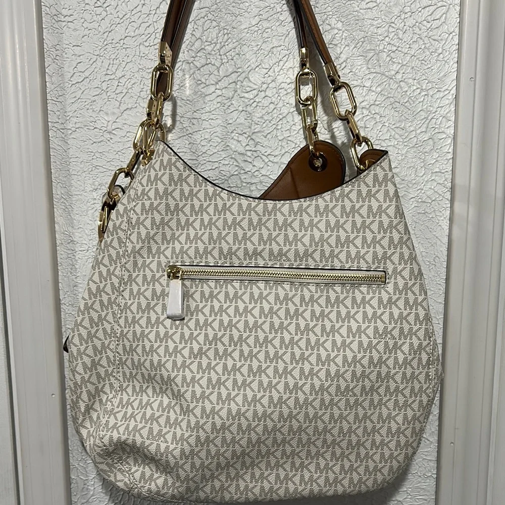 Michael Kors Large Chain Shoulder Tote “Lillie” White and Brown - Picture 5 of 7